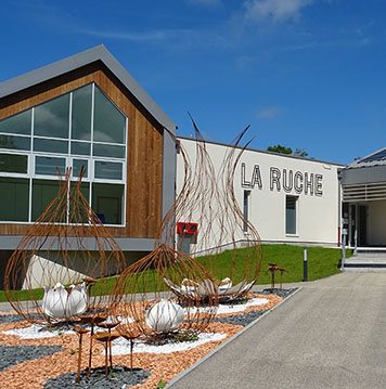 Zoomer sur l'image : Médiathèque Municipale de Guern